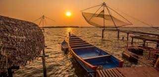 Perumbalam canoe ride