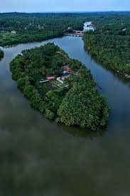 Q S T and R Block Kayal Backwaters  picturesque surroundings